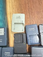 MaxSold Auction: Lot of camera charges  - Toronto (Ontario, Canada) SELLER MANAGED Downsizing Online Auction - Applefield Drive