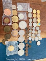 MaxSold Auction: Mixed coins lot  - Toronto (Ontario, Canada) SELLER MANAGED Downsizing Online Auction - Applefield Drive