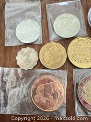 MaxSold Auction: Mixed coins lot  - Toronto (Ontario, Canada) SELLER MANAGED Downsizing Online Auction - Applefield Drive