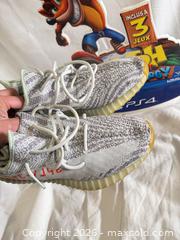 MaxSold Auction: Yeezy Boost size 11 - Toronto (Ontario, Canada) SELLER MANAGED Downsizing Online Auction - Applefield Drive