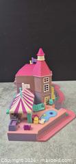 MaxSold Auction: Collectible Vintage Polly Pocket Fold-Out Dollhouse Playset with Vehicle, Lot 3 of 9 - Toronto (Ontario, Canada) PARTNER MANAGED Downsizing Online Auction - Cavotti Crescent