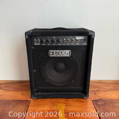 MaxSold Auction: Fender Rumble 25 Brass Combo Amplifier  - Toronto (Ontario, Canada) SELLER MANAGED Reseller Online Auction -  Crouse Road (STORAGE)