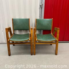MaxSold Auction: Vintage Midcentury Set of 2 Canadian Office/School Chairs by Grand & Toy - Toronto (Ontario, Canada) SELLER MANAGED Reseller Online Auction -  Crouse Road (STORAGE)