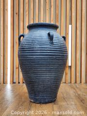MaxSold Auction: 27" Beehive Form Ribbed Terracota Floor Urn - Mississauga (Ontario, Canada) PARTNER MANAGED Reseller Online Auction -  Dundas Street East