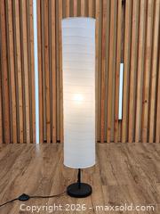 MaxSold Auction: 45" Floor Lamp w/ Rice Paper Shade New - Mississauga (Ontario, Canada) PARTNER MANAGED Reseller Online Auction -  Dundas Street East