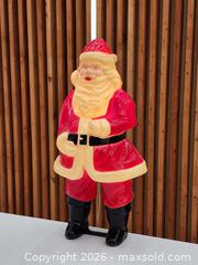 MaxSold Auction: Vintage 1950's Hard Plastic 17" Light-up Santa Claus - Mississauga (Ontario, Canada) PARTNER MANAGED Reseller Online Auction -  Dundas Street East