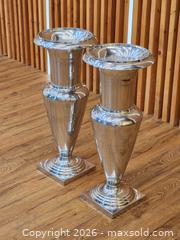 MaxSold Auction: Vintage 32" Polished Cast Aluminum Floor Urns Vases - Pair - Mississauga (Ontario, Canada) PARTNER MANAGED Reseller Online Auction -  Dundas Street East