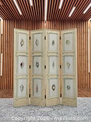 MaxSold Auction: Vintage 4-Panel Hand Painted Solid Wood Room Divider - Mississauga (Ontario, Canada) PARTNER MANAGED Reseller Online Auction -  Dundas Street East