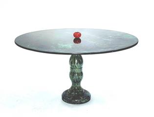 MaxSold Auction: Vintage Deep Green Italian Marble Pedestal Dining Table 53.5" Top - Mississauga (Ontario, Canada) PARTNER MANAGED Reseller Online Auction -  Dundas Street East