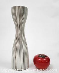 MaxSold Auction: Vintage MCM 12" Art Pottery Hourglass Vase  - Mississauga (Ontario, Canada) PARTNER MANAGED Reseller Online Auction -  Dundas Street East