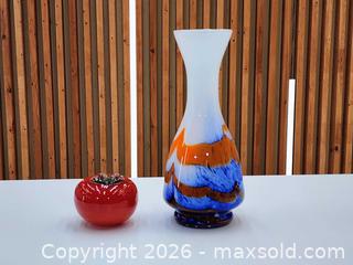 MaxSold Auction: Vintage MCM Carlo Moretti Art Glass Vase - Mississauga (Ontario, Canada) PARTNER MANAGED Reseller Online Auction -  Dundas Street East