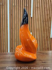 MaxSold Auction: Vintage MCM Ceramic Flame Decorative Pottery - Mississauga (Ontario, Canada) PARTNER MANAGED Reseller Online Auction -  Dundas Street East