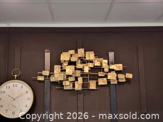 MaxSold Auction: Vintage Mid-century 45" Brutalist Torch Cut Metal Art - Mississauga (Ontario, Canada) PARTNER MANAGED Reseller Online Auction -  Dundas Street East