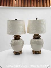 MaxSold Auction: Vintage Pair Chapman Ceramic & Brass Table Lamps - Mississauga (Ontario, Canada) PARTNER MANAGED Reseller Online Auction -  Dundas Street East