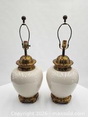 MaxSold Auction: Vintage Pair Chapman Ceramic & Brass Table Lamps - Mississauga (Ontario, Canada) PARTNER MANAGED Reseller Online Auction -  Dundas Street East