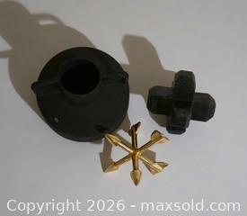 MaxSold Auction: Assorted modern decor - Toronto (Ontario, Canada) PARTNER MANAGED Downsizing Online Auction -  Risa Boulevard