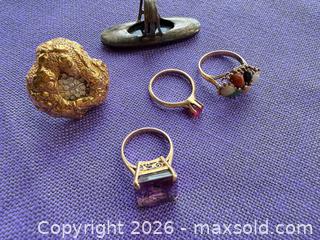 MaxSold Auction: Lot of 13+ Vintage Mid-Century Rings, Mixed Metals - Santa Monica (California, USA) PARTNER MANAGED Estate Sale Online Auction - 18th Street
