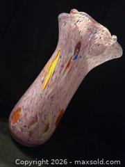MaxSold Auction: Murano Style Vase - Bath (Ontario, Canada) SELLER MANAGED Downsizing Online Auction - Somerset Drive