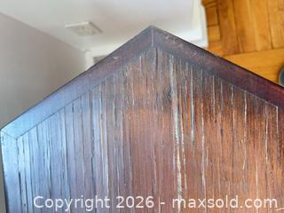 MaxSold Auction: Plant Stand  - Toronto (Ontario, Canada) Downsizing Online Auction - Rosedale Valley Road (CONDO)