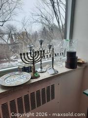 MaxSold Auction: Vases, Memorial Candles, Boxes  - Toronto (Ontario, Canada) Downsizing Online Auction - Rosedale Valley Road (CONDO)