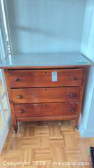 MaxSold Auction: Vintage Marble Top Dresser  - Toronto (Ontario, Canada) Downsizing Online Auction - Rosedale Valley Road (CONDO)
