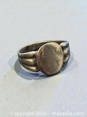 MaxSold Auction: Sterling Silver Signet Ring Size 6.75 2.22g - Esquimalt (British Columbia, Canada) PARTNER MANAGED Estate Sale Online Auction - Lampson Street