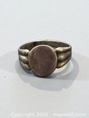 MaxSold Auction: Sterling Silver Signet Ring Size 6.75 2.22g - Esquimalt (British Columbia, Canada) PARTNER MANAGED Estate Sale Online Auction - Lampson Street