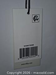 MaxSold Auction: Tilley White Long Sleeve New with Tag - Toronto (Ontario, Canada) PARTNER MANAGED Reseller Online Auction - Mcadam Avenue