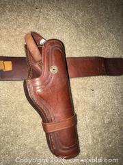 MaxSold Auction: Browning Brown Leather Hip/Western Holster   - Raleigh (North Carolina, USA) PARTNER MANAGED Downsizing Online Auction -  Tipping Circle