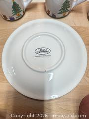 MaxSold Auction: Christmas Ceramic Stoneware Mug Set - Raleigh (North Carolina, USA) PARTNER MANAGED Downsizing Online Auction -  Tipping Circle