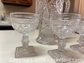 MaxSold Auction: Clear Vintage-Style Glass Pitcher and Goblets - Raleigh (North Carolina, USA) PARTNER MANAGED Downsizing Online Auction -  Tipping Circle