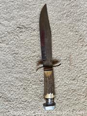 MaxSold Auction: Fixed-Blade Bowie / Hunting Cutter with Antler Handle and Sheath - Raleigh (North Carolina, USA) SELLER MANAGED Downsizing Online Auction -  Tipping Circle