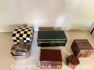MaxSold Auction: Lot of 6 Decorative Trinket and Jewelry Boxes - Raleigh (North Carolina, USA) PARTNER MANAGED Downsizing Online Auction -  Tipping Circle