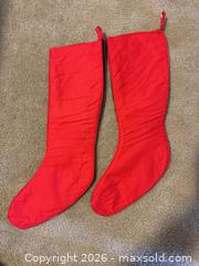 MaxSold Auction: Pair of Needlepoint Christmas Stockings, 20–22 in - Raleigh (North Carolina, USA) PARTNER MANAGED Downsizing Online Auction -  Tipping Circle