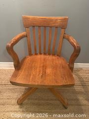 MaxSold Auction: Antique swivel banker’s chair - Toronto (Ontario, Canada) SELLER MANAGED Reseller Online Auction - Kempsell Crescent