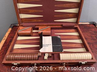 MaxSold Auction: Backgammon Set - Toronto (Ontario, Canada) SELLER MANAGED Reseller Online Auction - Kempsell Crescent