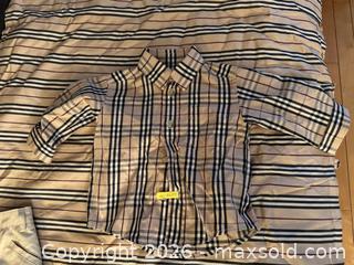 MaxSold Auction: Burberry Baby outfit set! This set includes a shirts and pants in the classic Burberry - Toronto (Ontario, Canada) SELLER MANAGED Reseller Online Auction - Kempsell Crescent