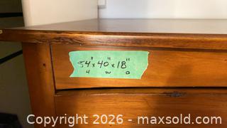 MaxSold Auction: 6 drawer dresser - Grimsby (Ontario, Canada) PARTNER MANAGED Downsizing Online Auction - Dorchester Drive              