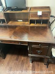 MaxSold Auction: Ashley Hamlyn Desk  - Grimsby (Ontario, Canada) PARTNER MANAGED Downsizing Online Auction - Dorchester Drive              