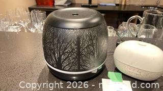 MaxSold Auction: Assorted diffusers - Grimsby (Ontario, Canada) PARTNER MANAGED Downsizing Online Auction - Dorchester Drive              