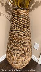 MaxSold Auction: Decorative wicker vase - Grimsby (Ontario, Canada) PARTNER MANAGED Downsizing Online Auction - Dorchester Drive              