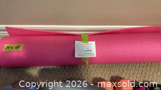 MaxSold Auction: Exercise equipment and Weights - Grimsby (Ontario, Canada) PARTNER MANAGED Downsizing Online Auction - Dorchester Drive              