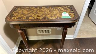 MaxSold Auction: Glass top table - Grimsby (Ontario, Canada) PARTNER MANAGED Downsizing Online Auction - Dorchester Drive              