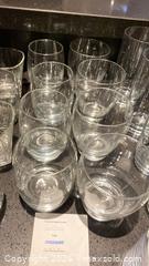 MaxSold Auction: Glassware - Grimsby (Ontario, Canada) PARTNER MANAGED Downsizing Online Auction - Dorchester Drive              