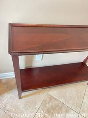 MaxSold Auction: Hall Table  - Grimsby (Ontario, Canada) PARTNER MANAGED Downsizing Online Auction - Dorchester Drive              