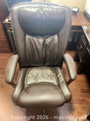MaxSold Auction: Staples Westcliffe Bonded Leather Manager's Chair - Grimsby (Ontario, Canada) PARTNER MANAGED Downsizing Online Auction - Dorchester Drive              