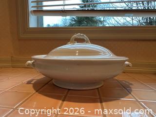 MaxSold Auction: Lot of Vintage Containers, an antique Butter Curler & cookie cutter - Oak Bay (British Columbia, Canada) SELLER MANAGED Estate Sale Online Auction - Esplanade