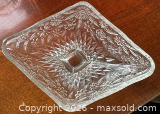 MaxSold Auction: Lot of Vintage Crystal & Glass - Oak Bay (British Columbia, Canada) SELLER MANAGED Estate Sale Online Auction - Esplanade