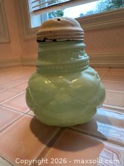 MaxSold Auction: Pair of Northwood Quilted Phlox Muffineers - Oak Bay (British Columbia, Canada) SELLER MANAGED Estate Sale Online Auction - Esplanade