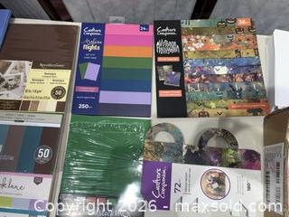 MaxSold Auction: Cardstock & Paper Pads - Recollections, Crafter's Companion, Park Lane - Warwick (Rhode Island, USA) SELLER MANAGED Reseller Online Auction - Warwick Avenue